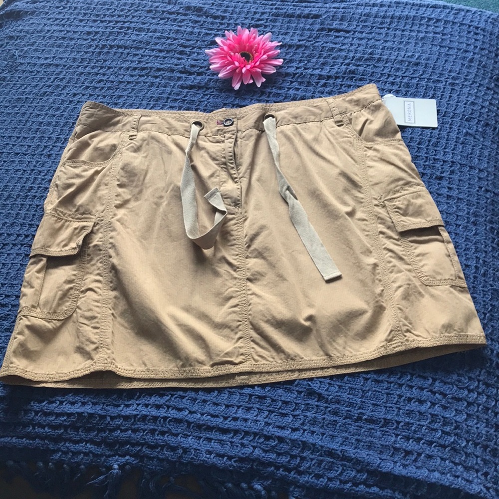 MERONA tan skirt